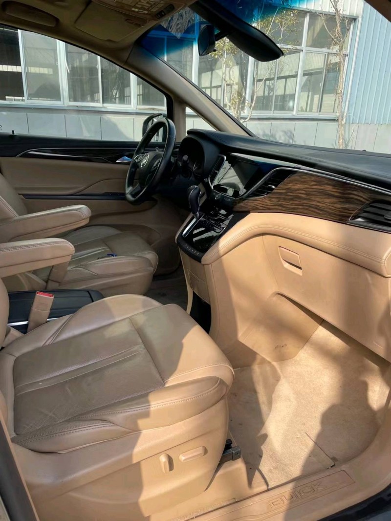 徐州18年别克GL86