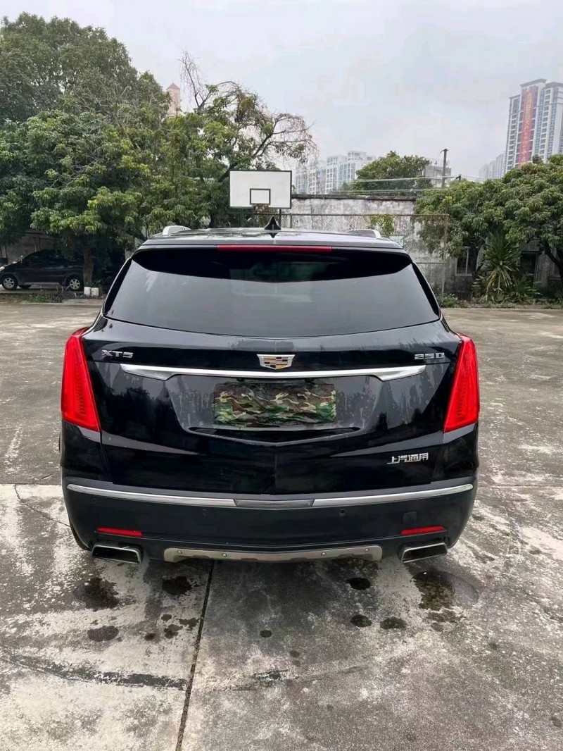 欽州19年凱迪拉克XT52