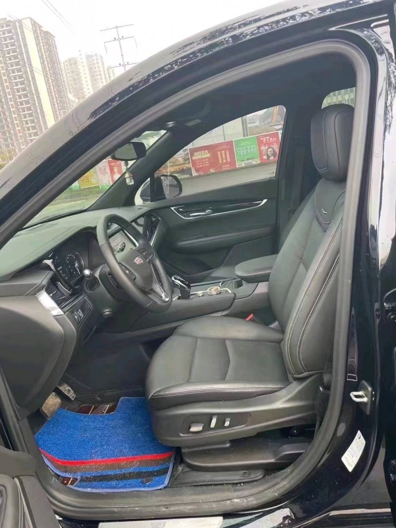 南平21年凱迪拉克XT69