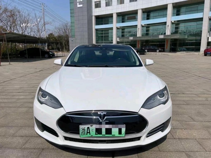 鹽城16年特斯拉MODEL S1