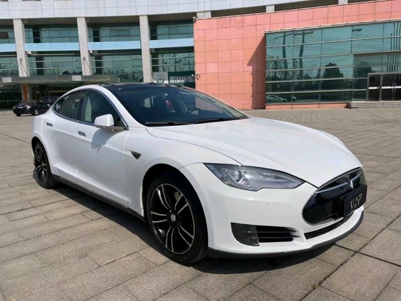 鹽城16年特斯拉MODEL S3