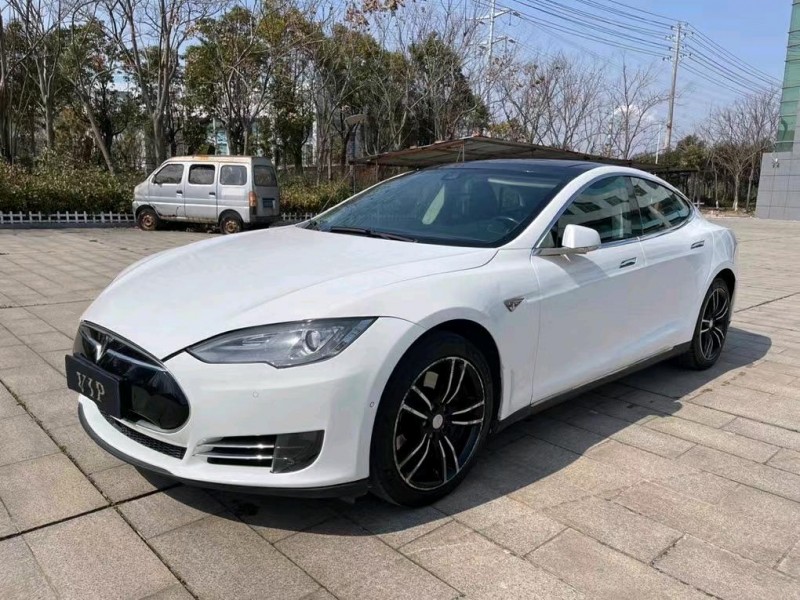鹽城16年特斯拉MODEL S2
