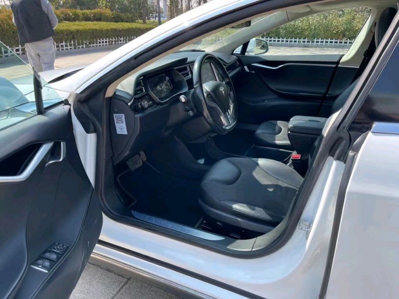 鹽城16年特斯拉MODEL S4