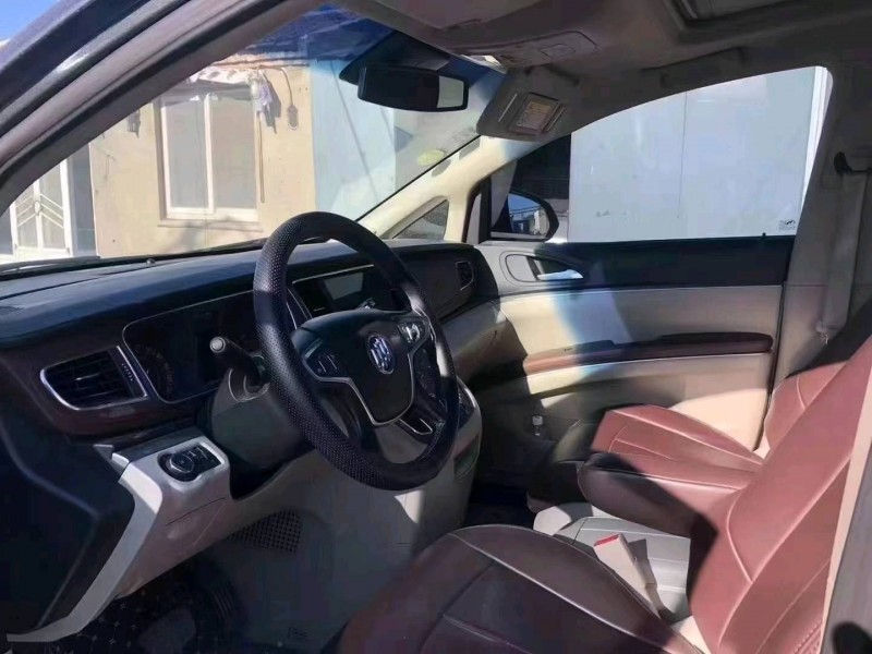 北京20年别克GL81