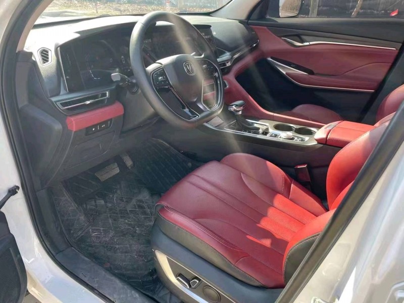 保定19年長安汽車CS754