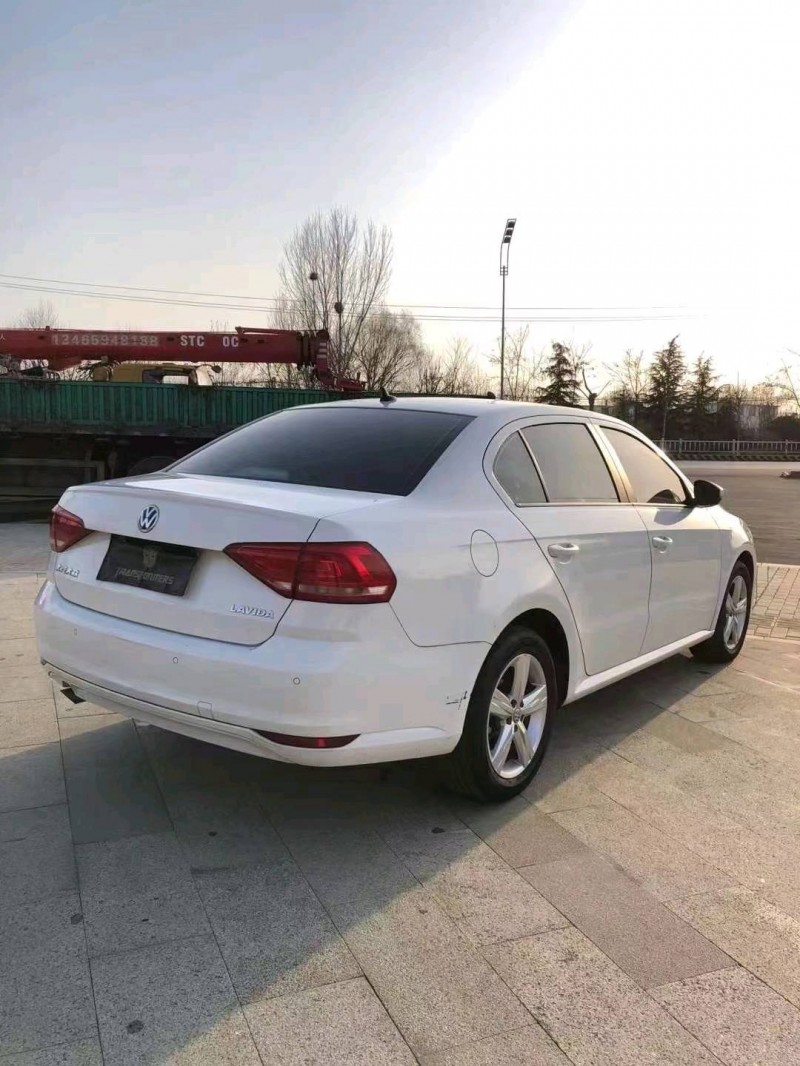 北京19年大众朗逸5