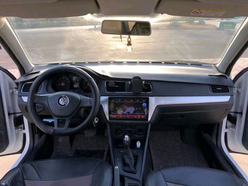 北京19年大众朗逸8