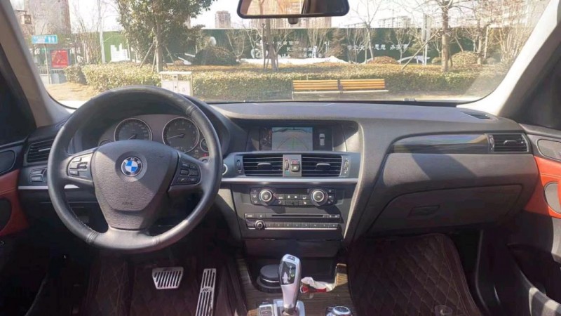 北京14年宝马X37