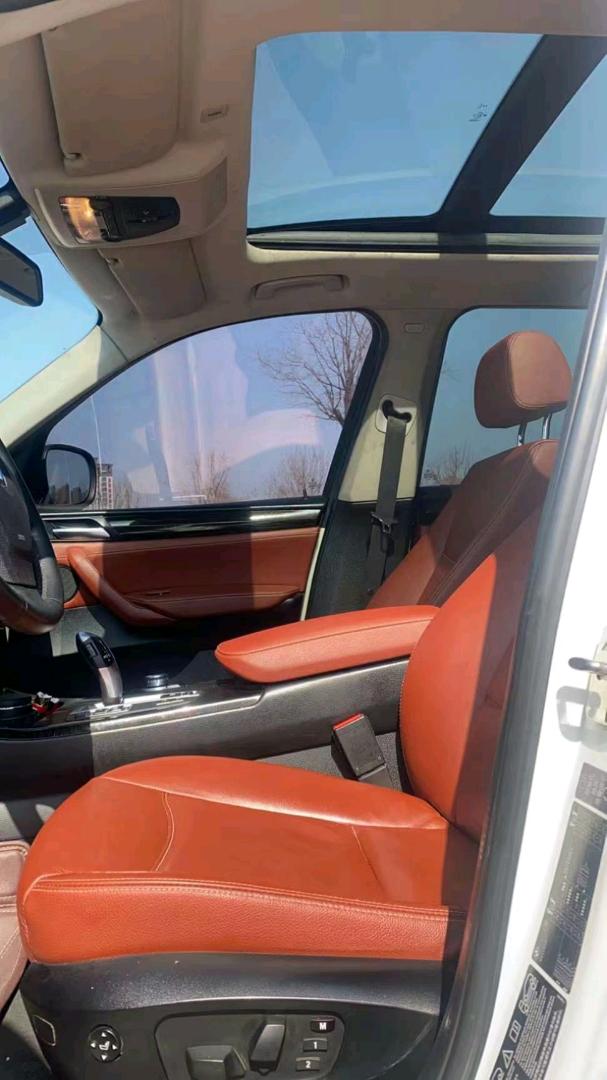 北京14年宝马X39