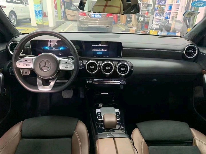 濮陽19年奔馳AMG A6