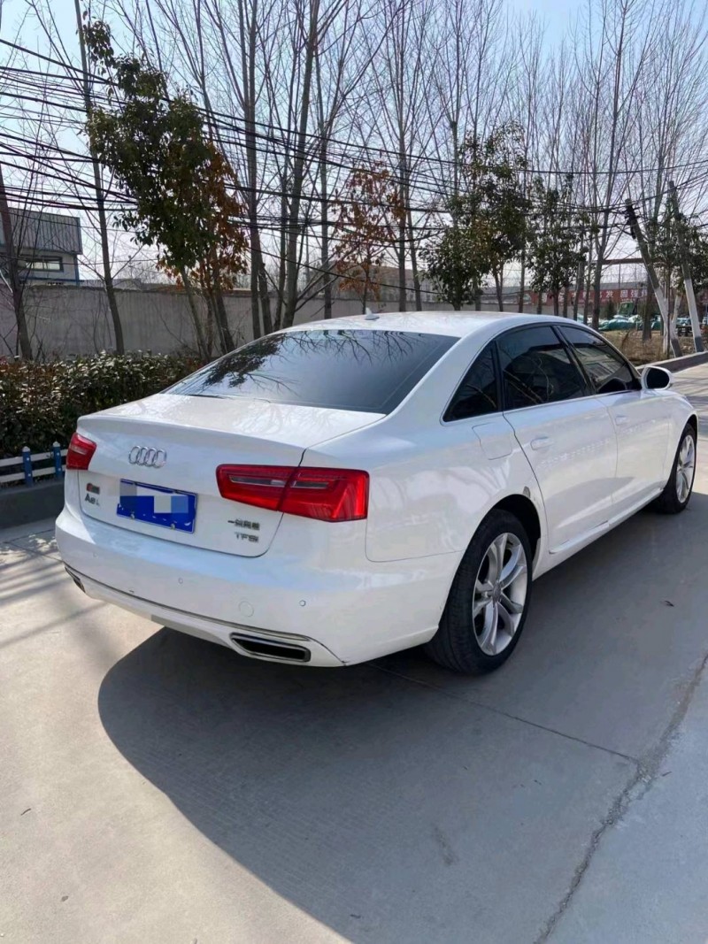 煙臺15年奧迪A68