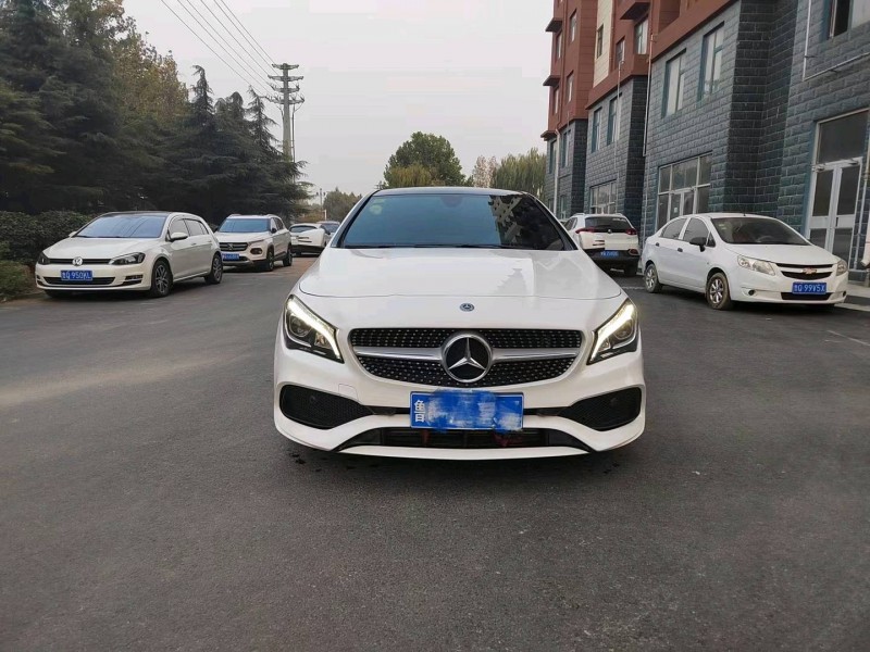 臨沂18年奔馳CLA1