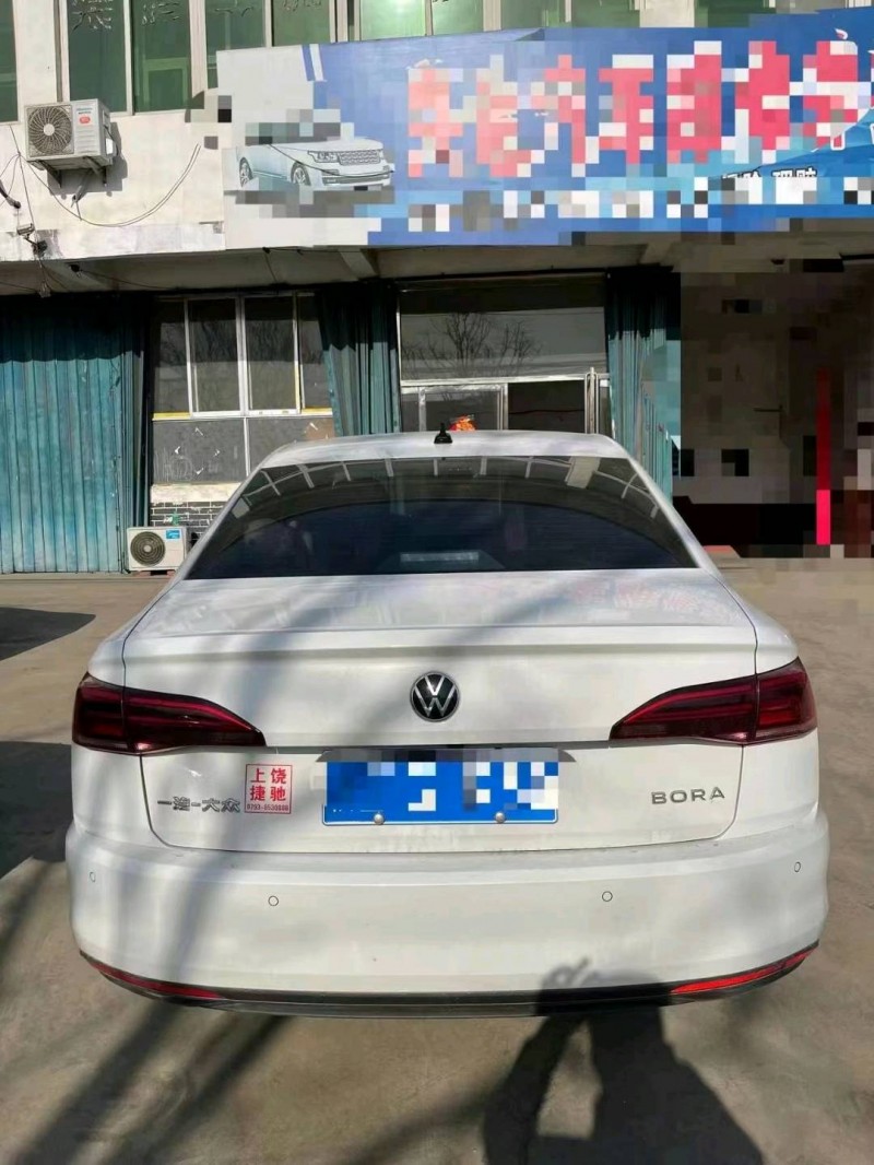 日照21年大眾寶來4