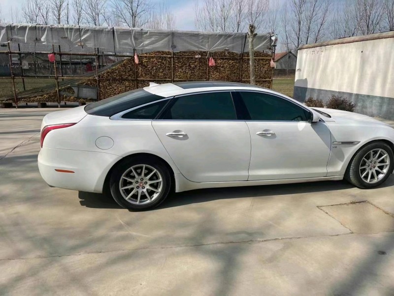 泰安14年捷豹XJL4