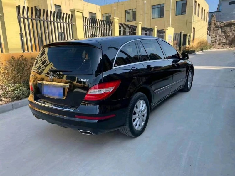 东营15年奔驰R6