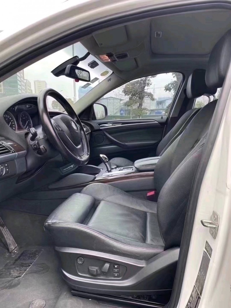 北京12年宝马X62