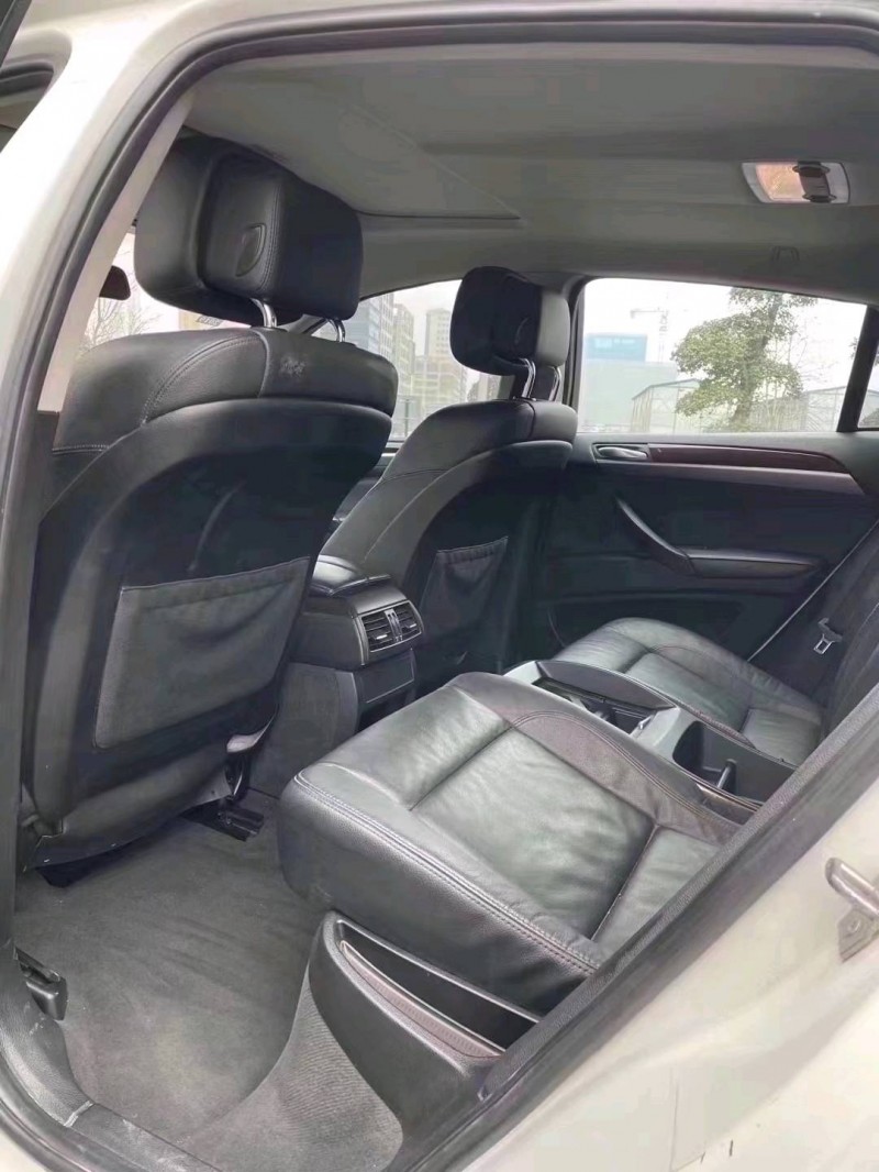 北京12年宝马X63