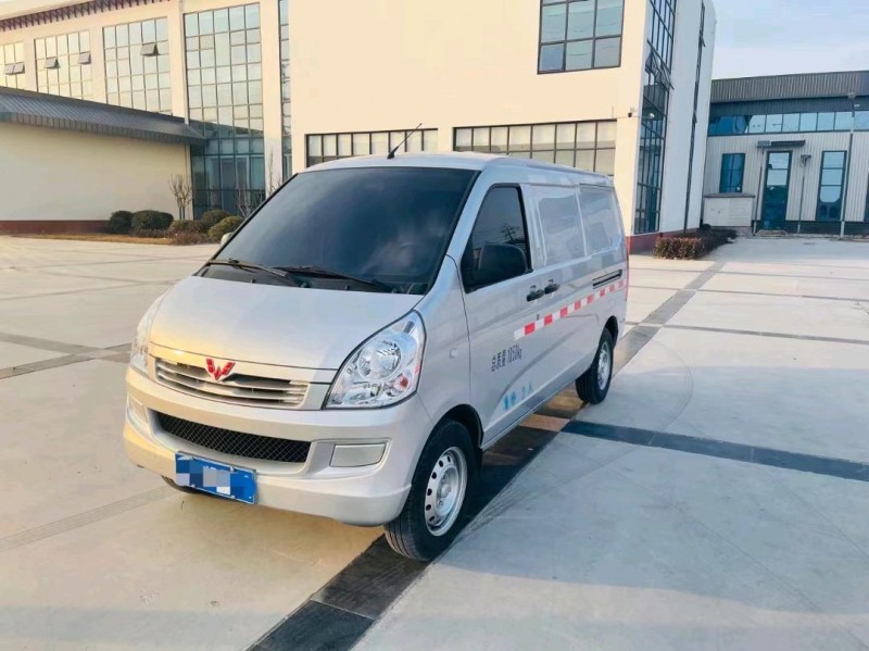 東營21年五菱汽車宏光3
