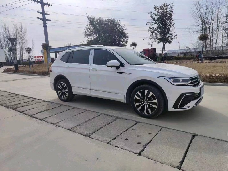 北京22年大众途观8