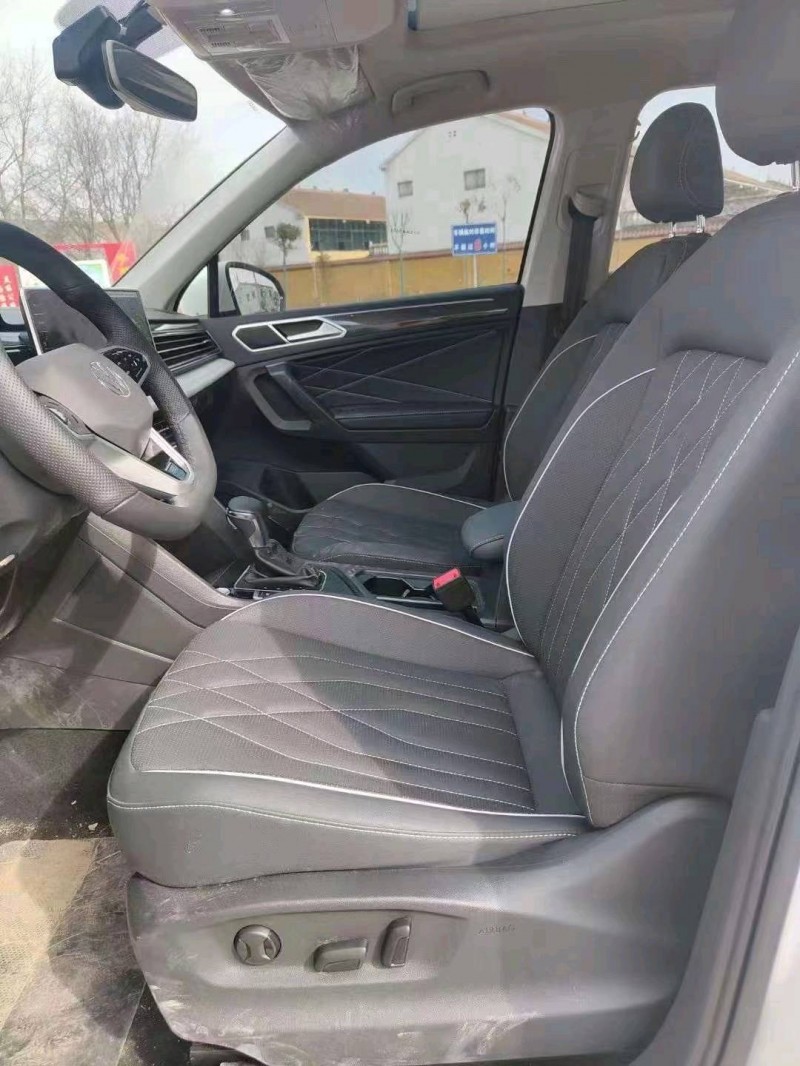 北京22年大众途观6