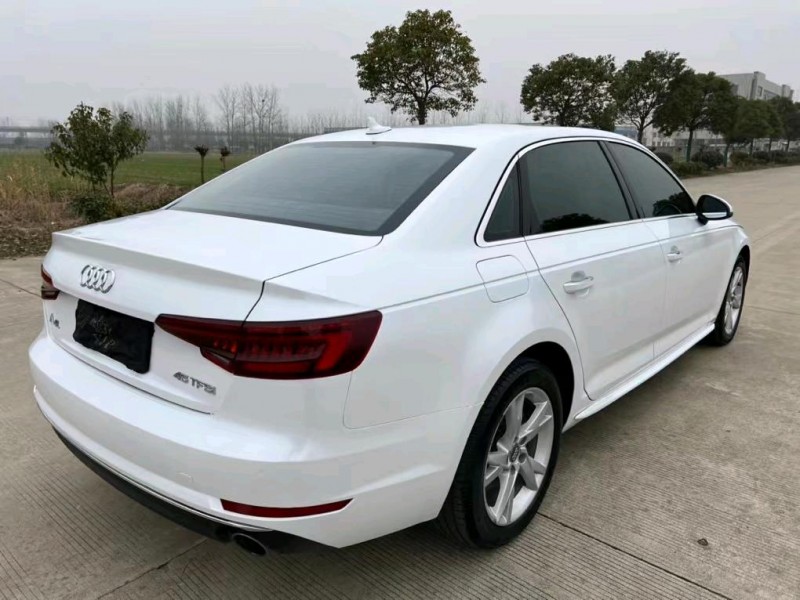 鹽城17年奧迪A4L5