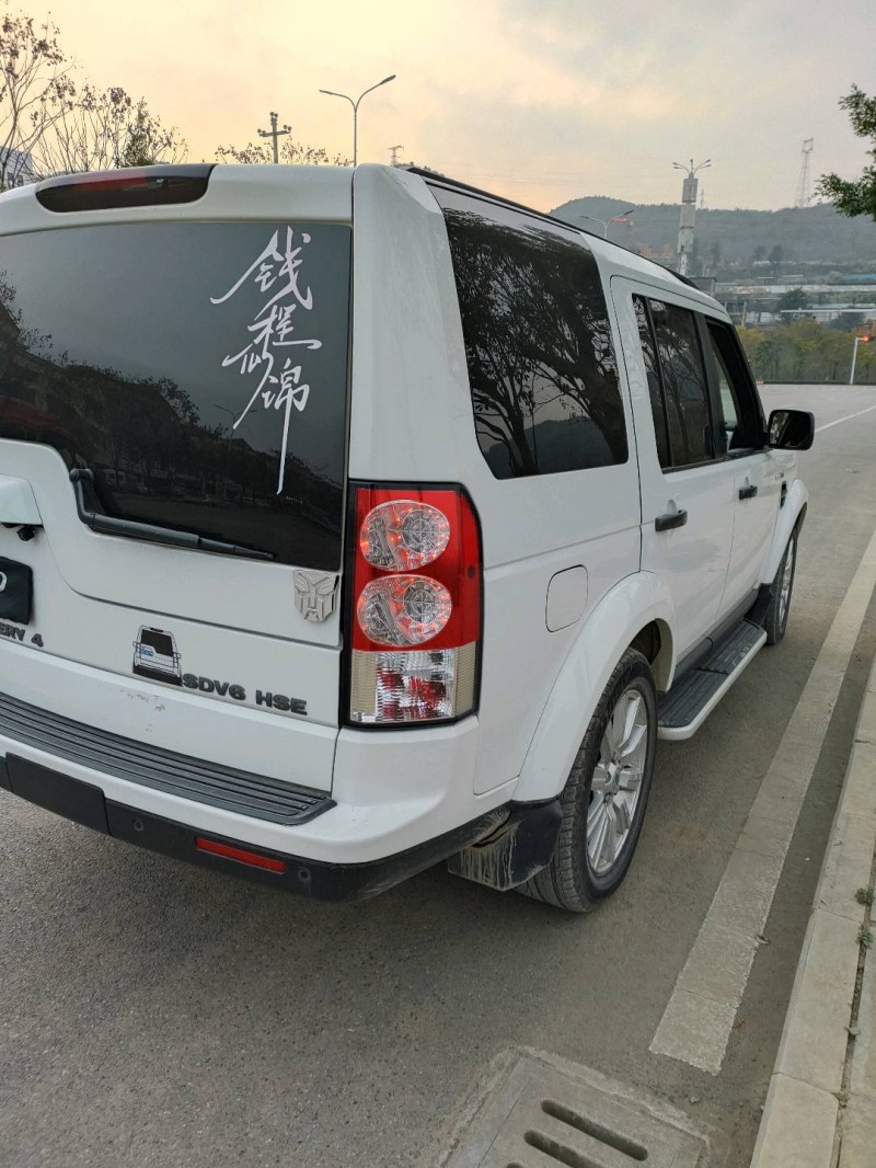 黔西南13年路虎發現44