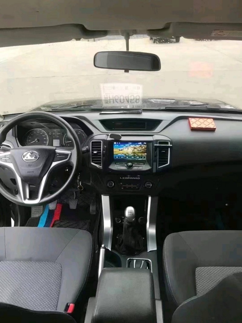 陽泉18年獵豹汽車Q64