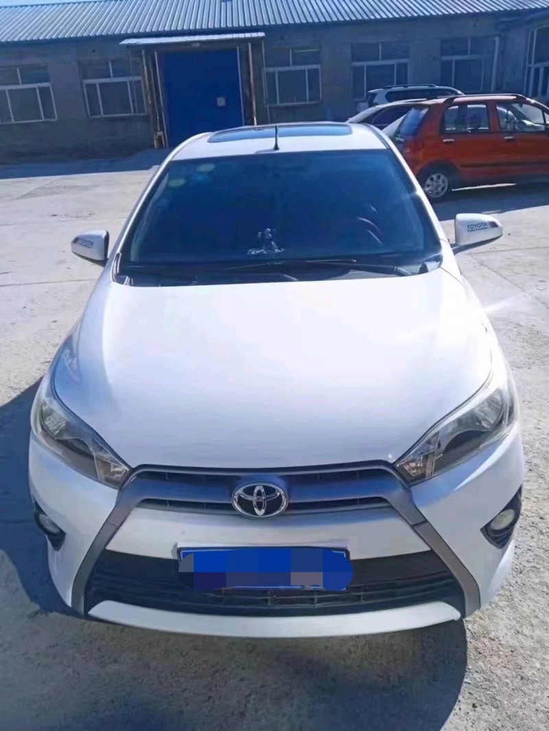 邯鄲14年豐田YARiS L 致炫1