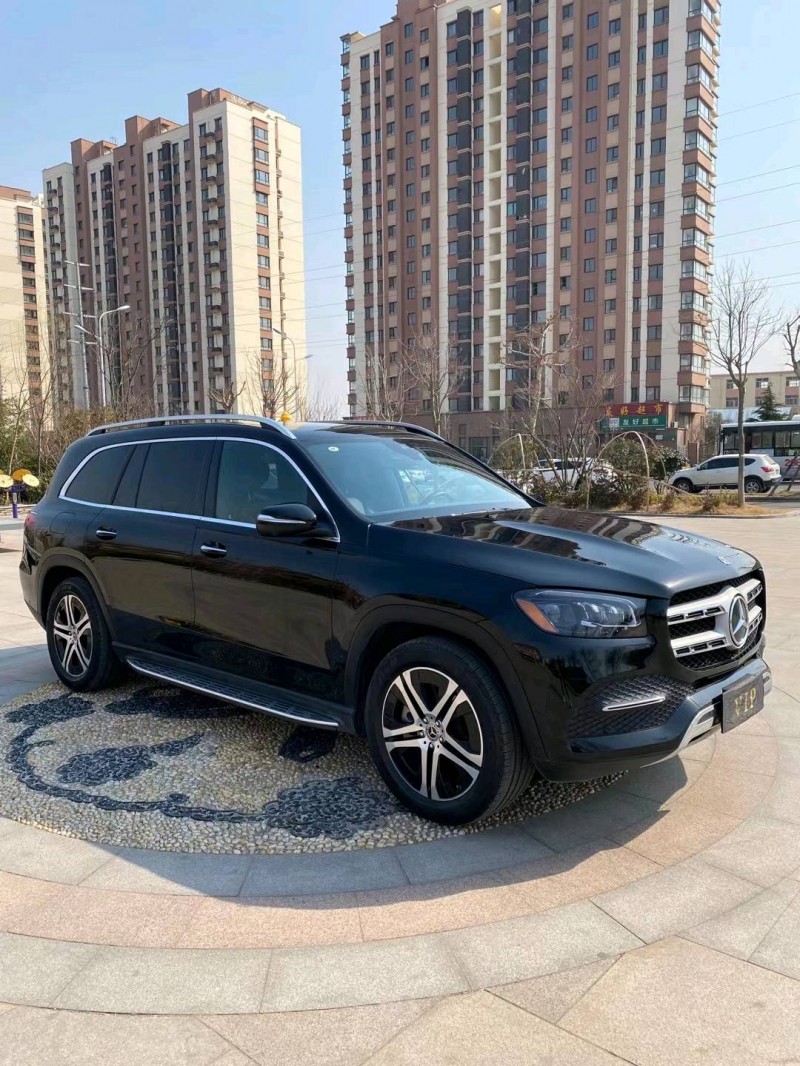 青島20年奔馳GLS3