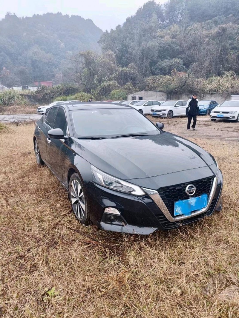 煙臺20年日產天籟3