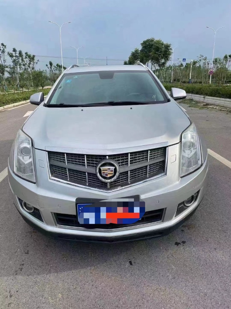 阜陽12年凱迪拉克SRX4