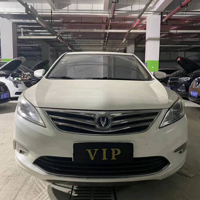 北京15年長安汽車逸動3
