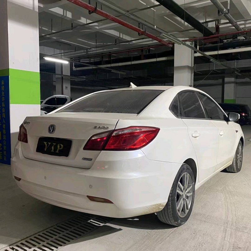 北京15年長安汽車逸動2