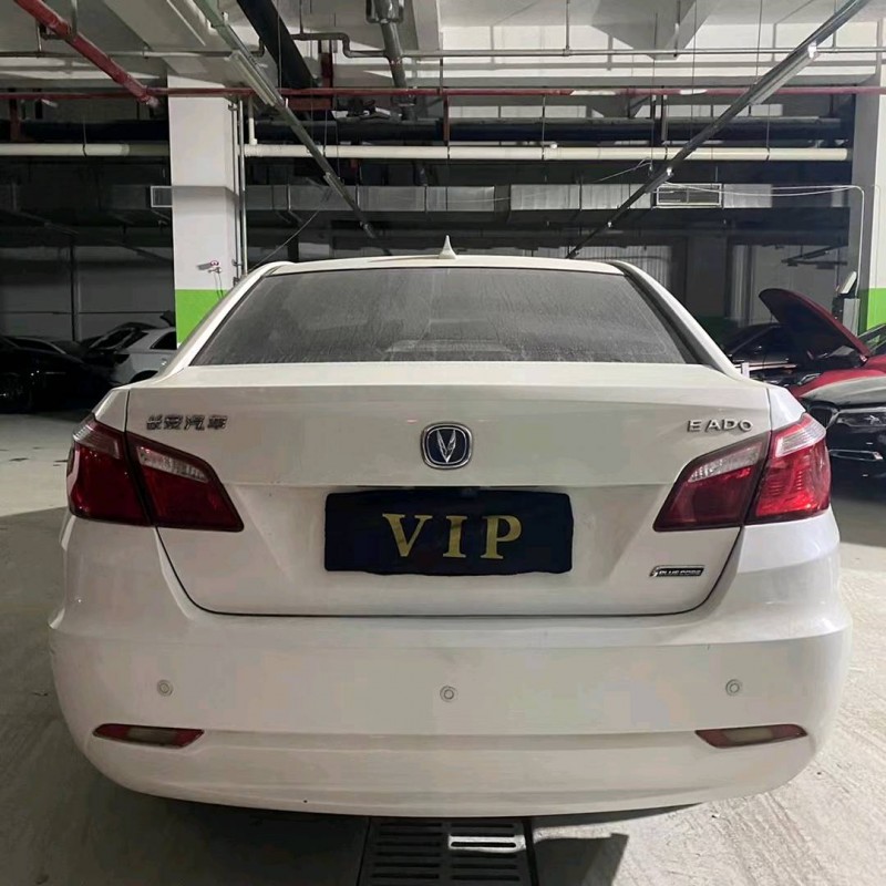 北京15年長安汽車逸動1