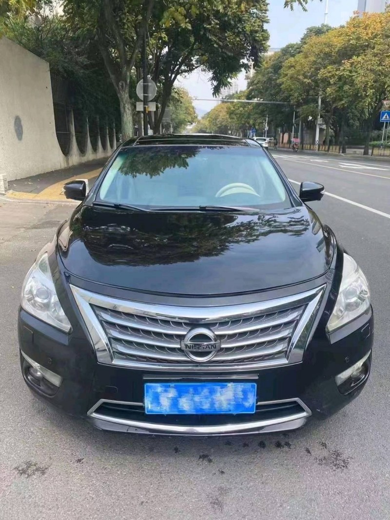 漳州14年日產天籟1