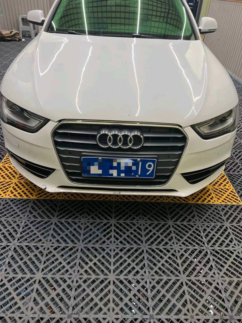 泰安13年奧迪A4L1