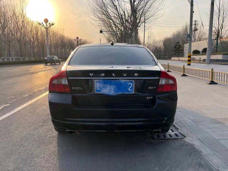 聊城12年沃爾沃S80L1