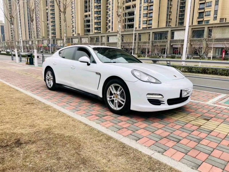 滁州12年保時捷帕拉梅拉9