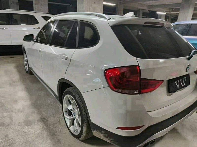 黔南15年寶馬X16