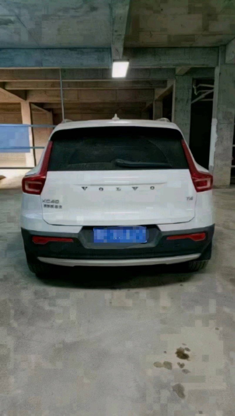 黔南20年沃爾沃XC407