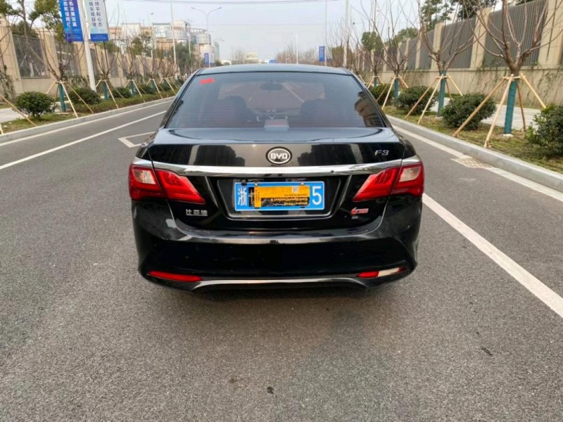 蘇州17年比亞迪F38