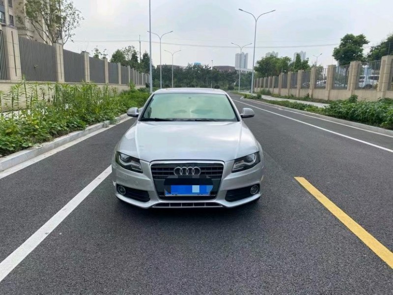 蘇州11年奧迪A4L1