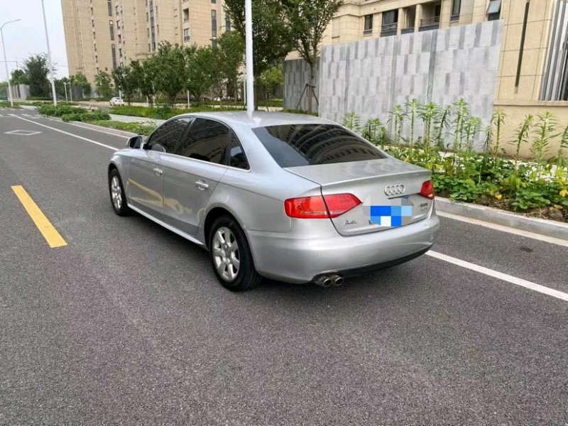 蘇州11年奧迪A4L6