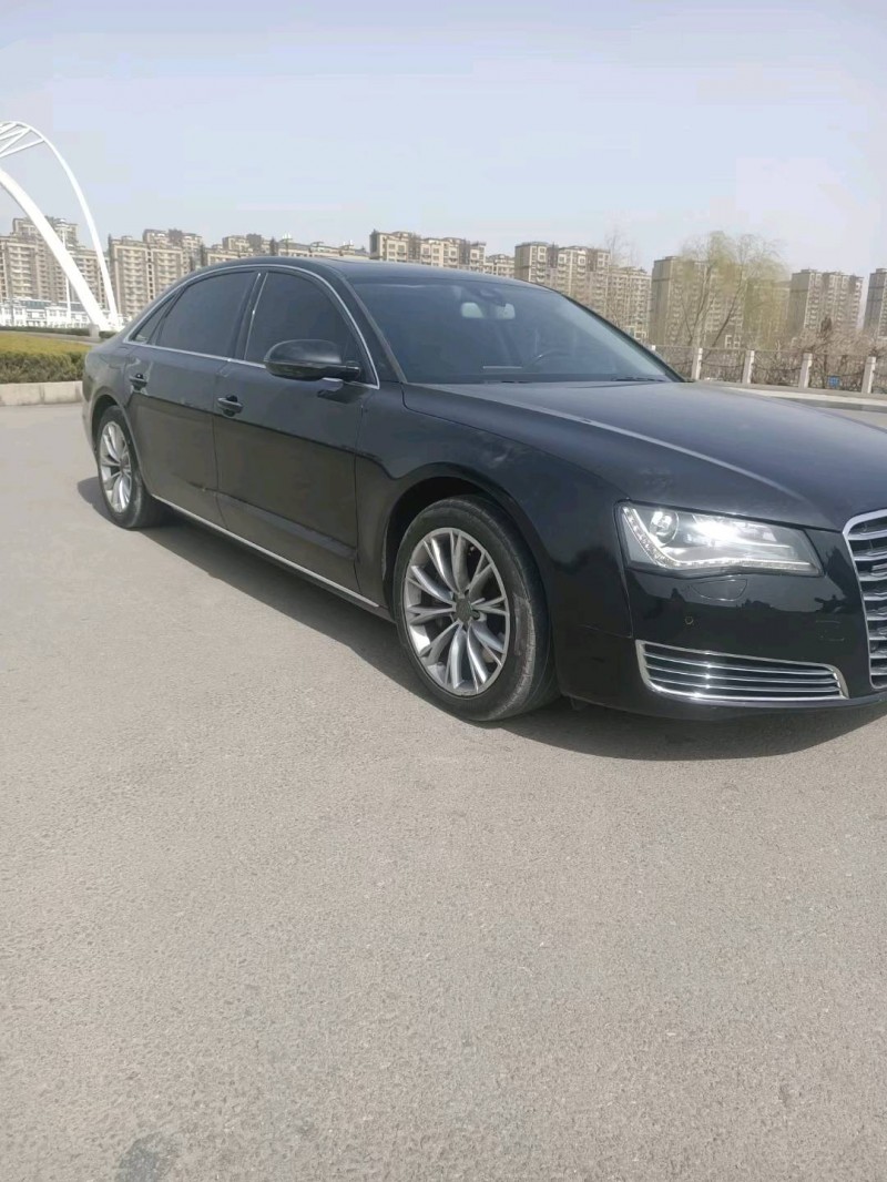 聊城13年奧迪A8L8