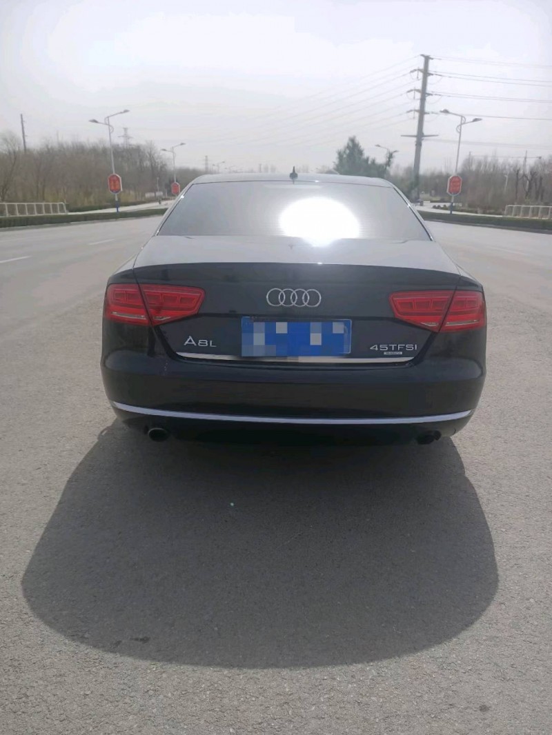聊城13年奧迪A8L1