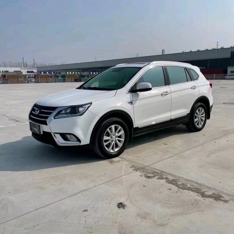 北京16年北汽幻速S67