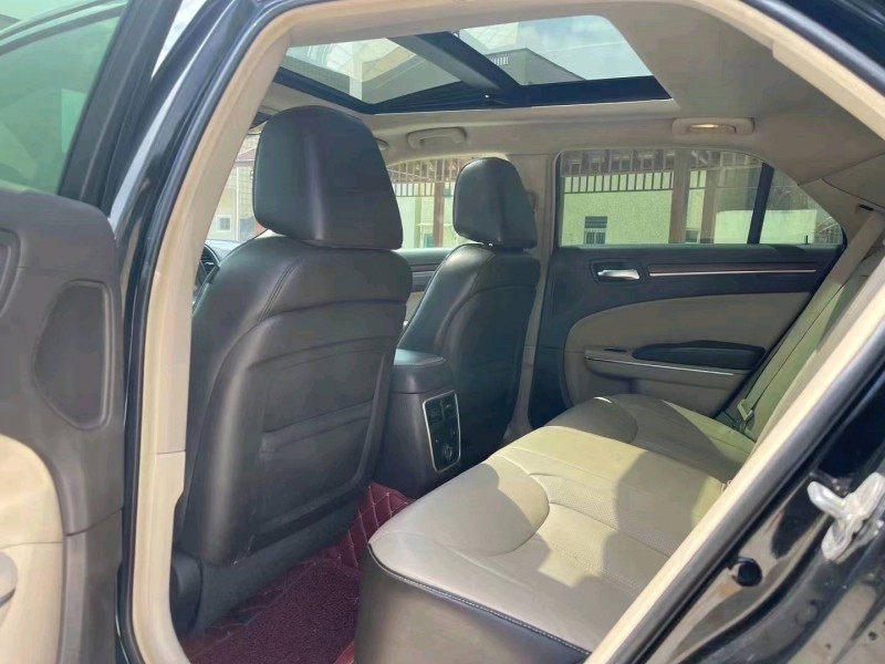 廣州14年克萊斯勒300C6