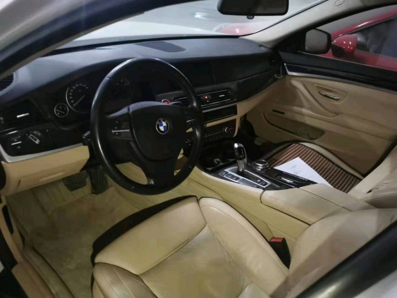 北京13年宝马5系9