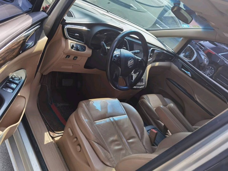 武汉17年别克GL87