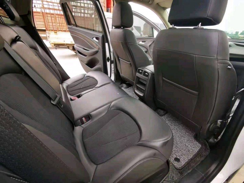 北京18年别克昂科威7